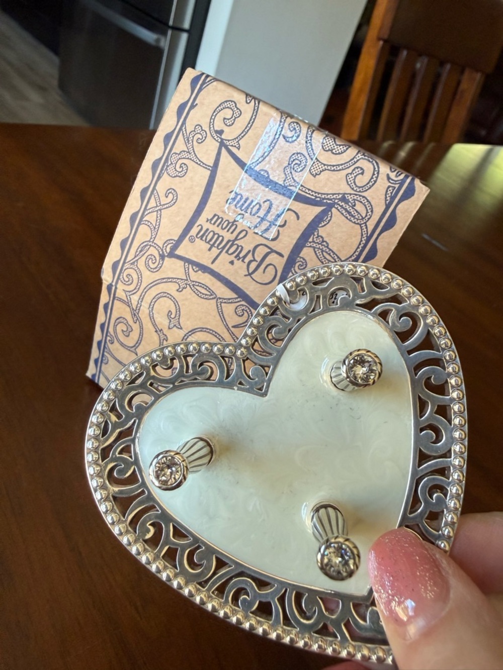 Brighton Lacie Daisy Heart-Shaped Jewelry Holder in Silver and Cream